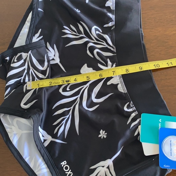 NEW ROXY SWELL ADDICT SHORT🖤 - Picture 8 of 13